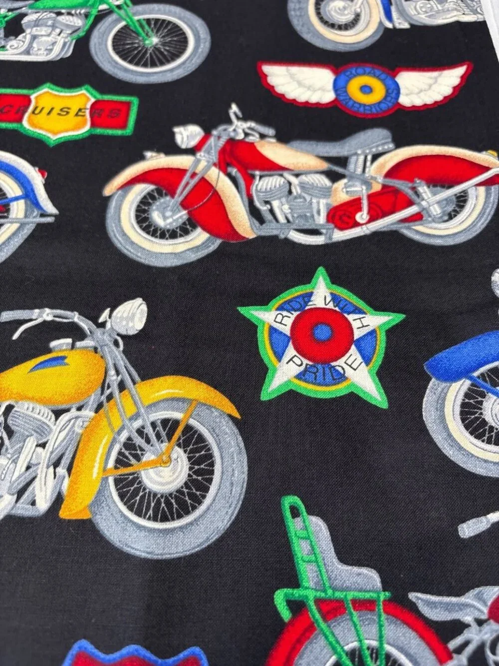 Cranston Motorcycle-Themed Cotton Fabric Print Cruisers 22